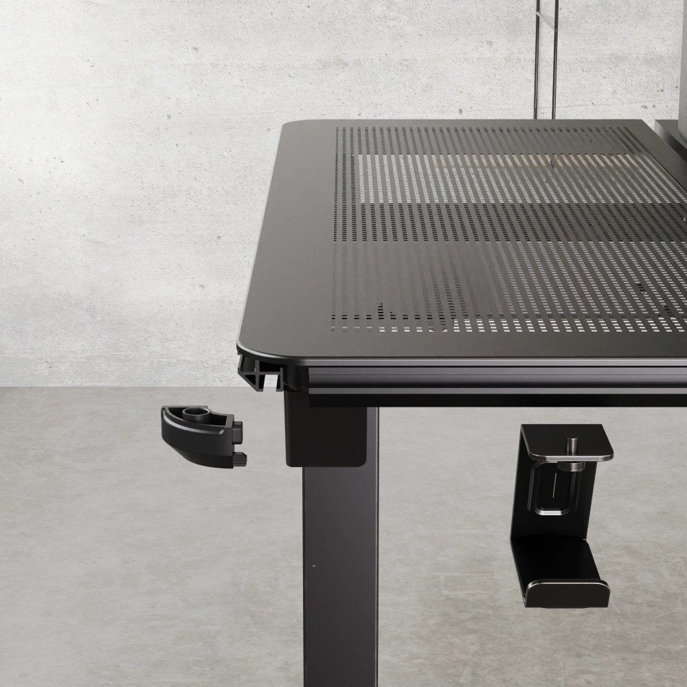 У Фокстрот Комп'ютерний стіл TX3 LAB-X Black (TEGD-7031101.11)