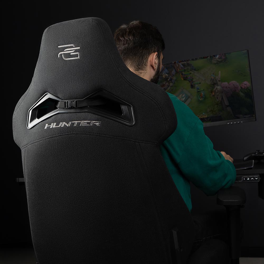 Замовити Крісло для геймерів PROOVE Gaming Hunter Black (GCHN001001)