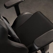 Крісло для геймерів PROOVE Gaming Warrior Black (GCWR0001001)