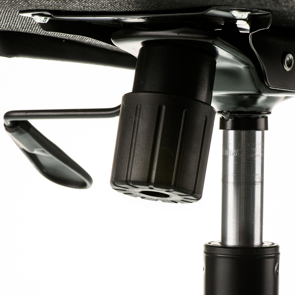 Фото 15 Офисное кресло SPECIAL4YOU Leo Black (E7184)