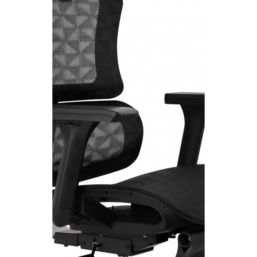 Зовнішній вигляд Крісло GT RACER B-542 Black