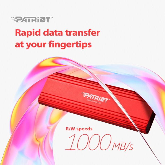 Фото Внешний SSD накопитель PATRIOT Transporter Lite 2TB Type-C Red (PTPL2TBPEC)