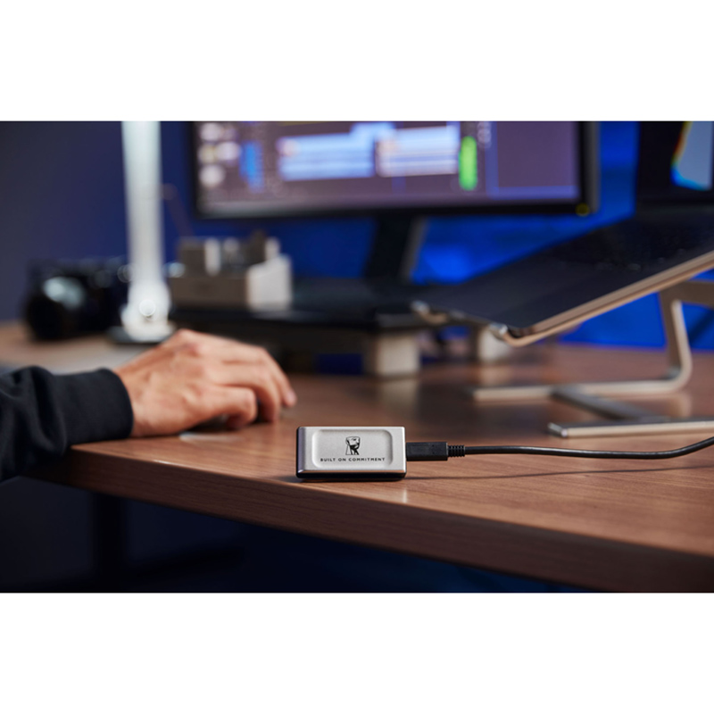 Зовнішній SSD накопичувач KINGSTON 4TB USB 3.2 Gen 2x2 Type-C XS2000 (SXS2000/4000GA) Інтерфейс USB 3.1 (3.2)