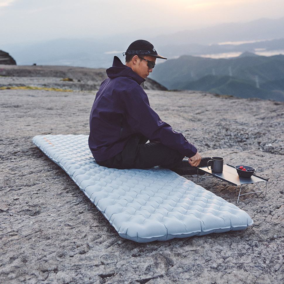 Матрас надувной NATUREHIKE CNK2450WS012 Ultra Light 196 х 64 серый (6976507663199) В Украине Матрас надувной NATUREHIKE CNK2450WS012 Ultra Light 196 х 64 серый (6976507663199)