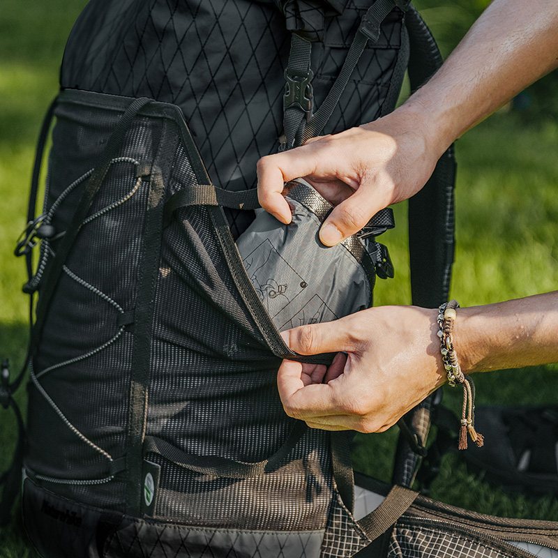 В Україні Мішок NATUREHIKE для надування матраців CNK2450PJ013 сірий (6927595793909)