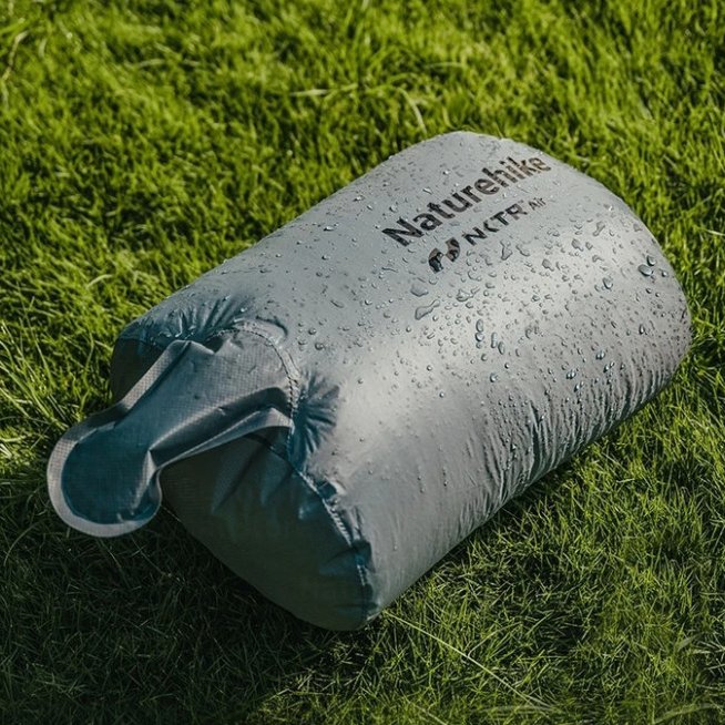 Замовити Мішок NATUREHIKE для надування матраців CNK2450PJ013 сірий (6927595793909)