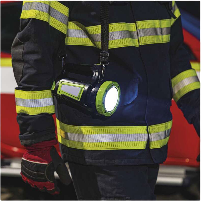 В Фокстрот Фонарь EMOS LED P2316