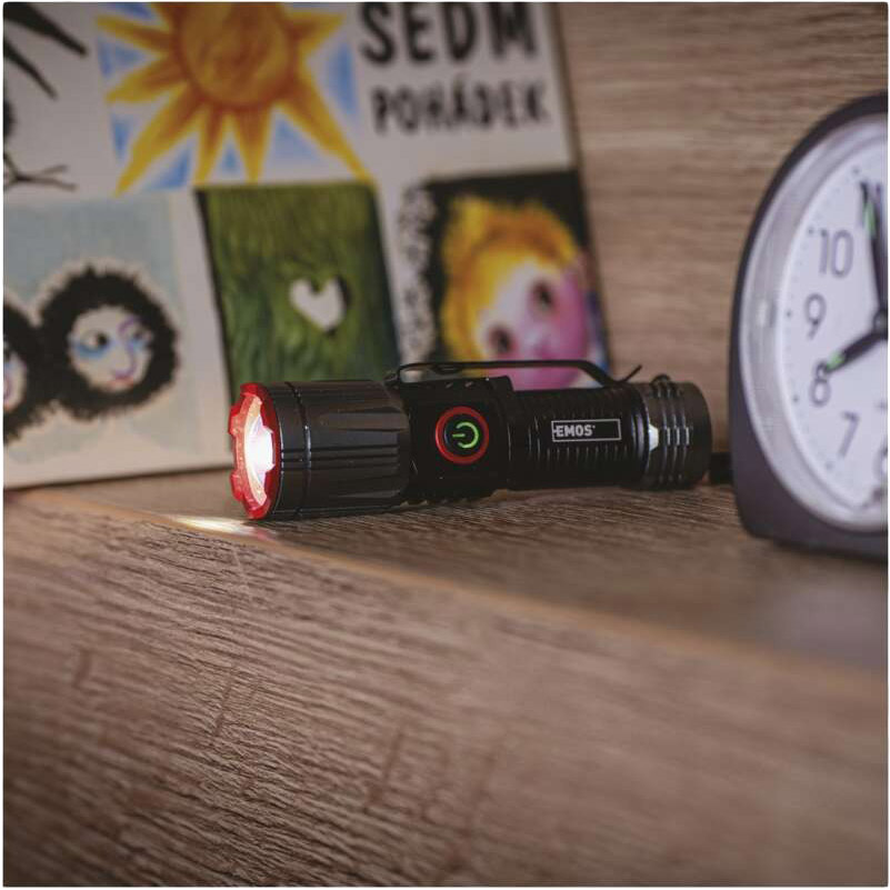 Изображение Фонарь EMOS LED P3120