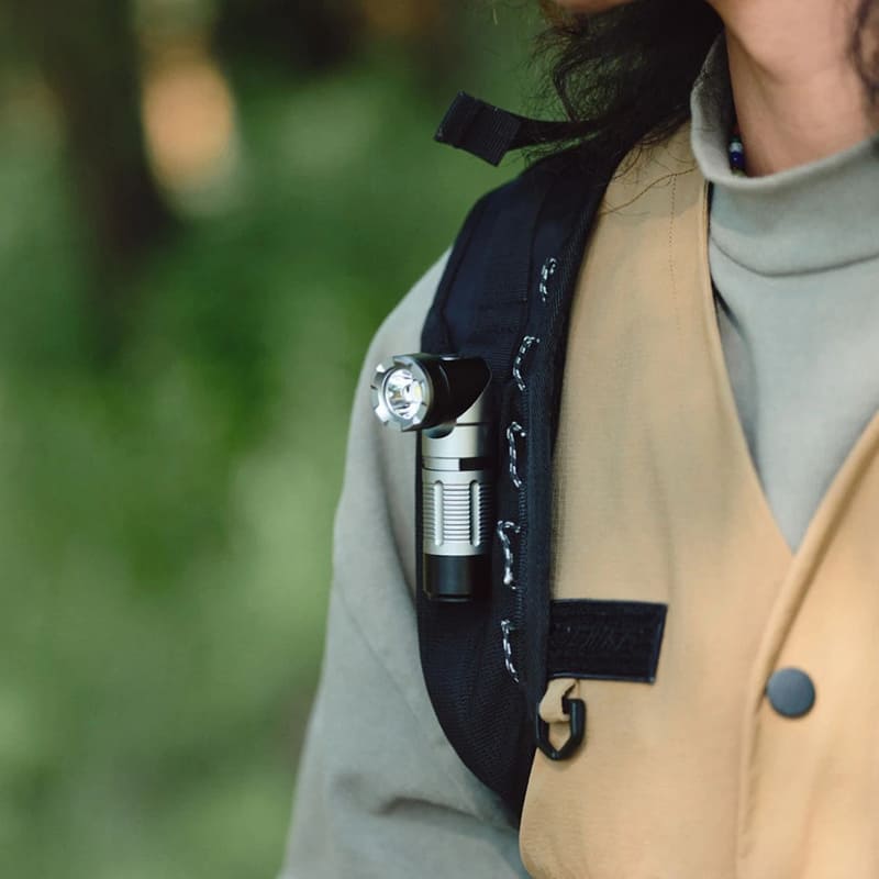 Фонарь NATUREHIKE CNK2450ZM013 Black/Grey (6976507668521) В Украине Фонарь NATUREHIKE CNK2450ZM013 Black/Grey (6976507668521)