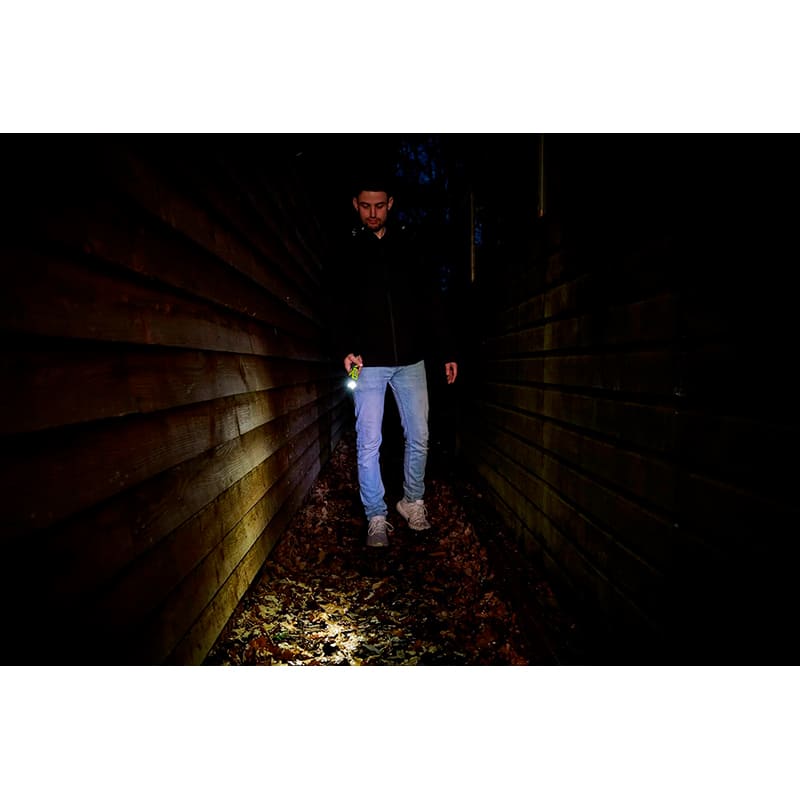 Ліхтар RYOBI RLP4-0 4В без АКБ та ЗУ (5133006147) Оснащення магнітне кріплення