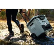Термобокс NINJA FrostVault 28L Hard Coole (FB230EUGY)