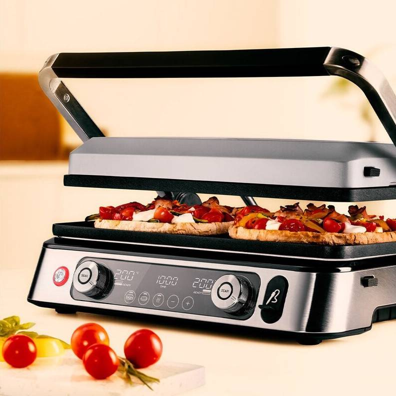 Гриль BRAUN MultiGrill 9 CG9160 (0X17900007) Вид закритий