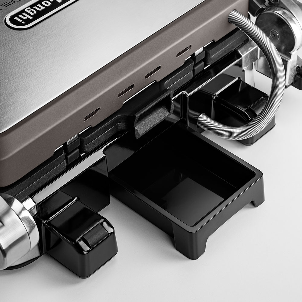 Гриль DELONGHI CGH 1112 DP Дополнительно Независимый контроль температуры плит; Термощуп