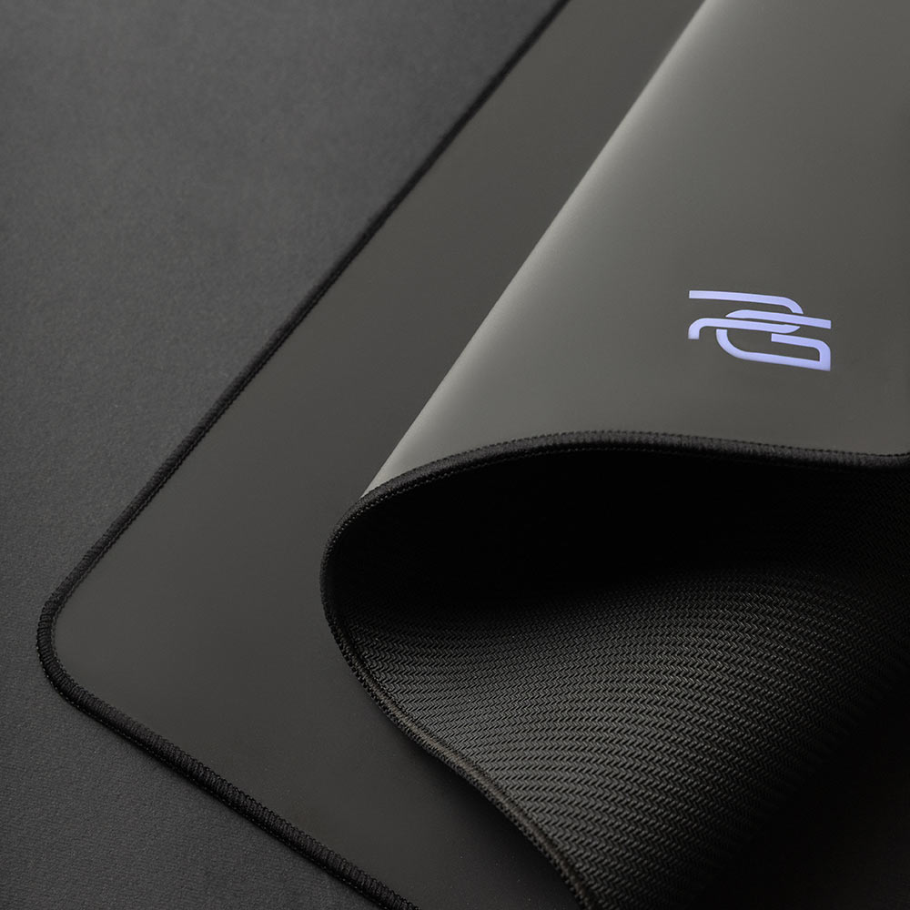 Коврик PROOVE Gaming Radiance L Black (MPRD00300001) Глубина 400