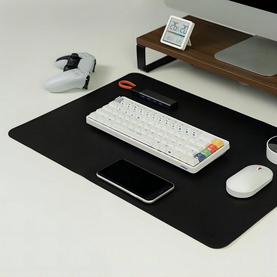 Фото Коврик MIIIW Xiaomi Leather Cork M Black MWMLV01 (MWMLV01-PMP01-M)