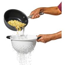 Друшляк OXO Cooking Utensils 2,3 л(21202100)