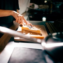 Ніж для твердого сиру FISKARS Functional Form (1016129)