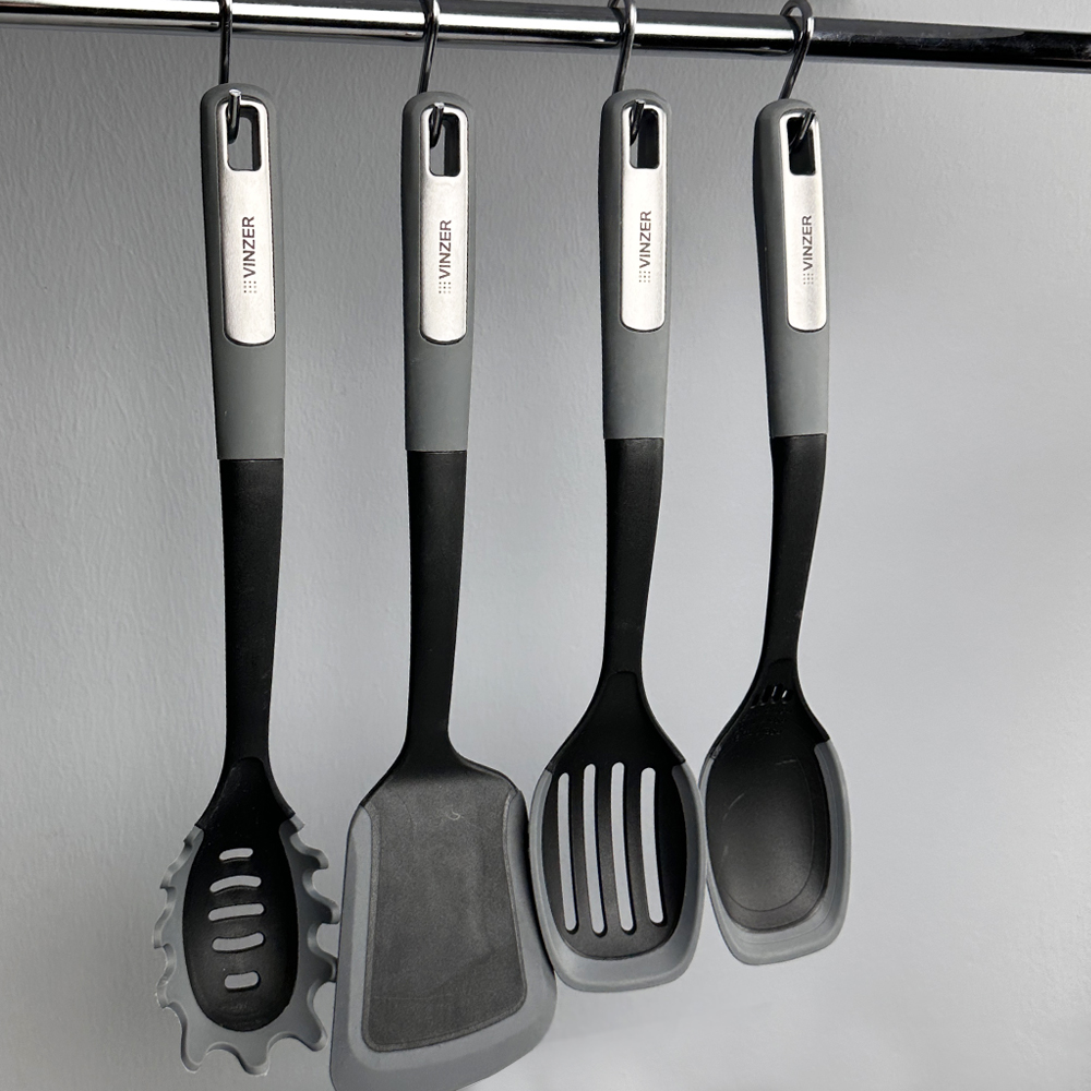 Ложка VINZER SOUS-CHEF 34см (50688) Дополнительно можно мыть в посудомоечной машине; материал: силикон, нейлон, пластик, нержавеющая сталь;