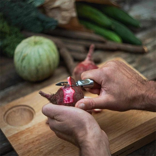 Внешний вид Овощечистка FISKARS Norden (1065247)