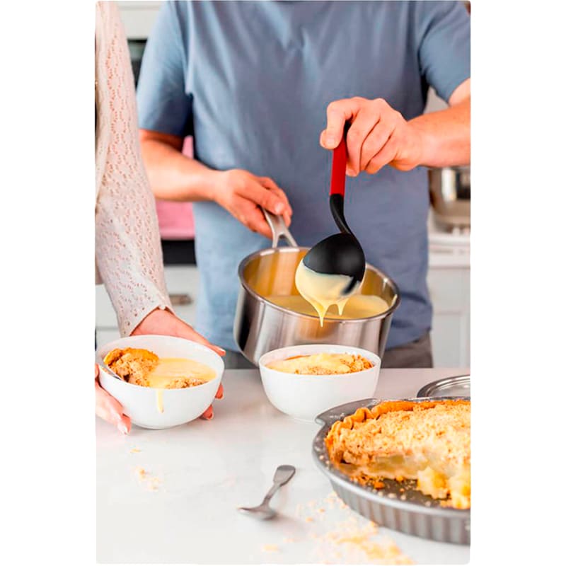 Зовнішній вигляд Половник KITCHENAID Classic 27 см Red (KHA006OHEREG)