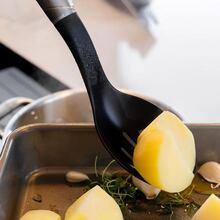 Ложка KITCHENAID Classic 34 см Black (KHH004OHOBEG)