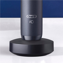 Електрична зубна щітка ORAL-B BRAUN iO Series 8 Black (4210201363095)