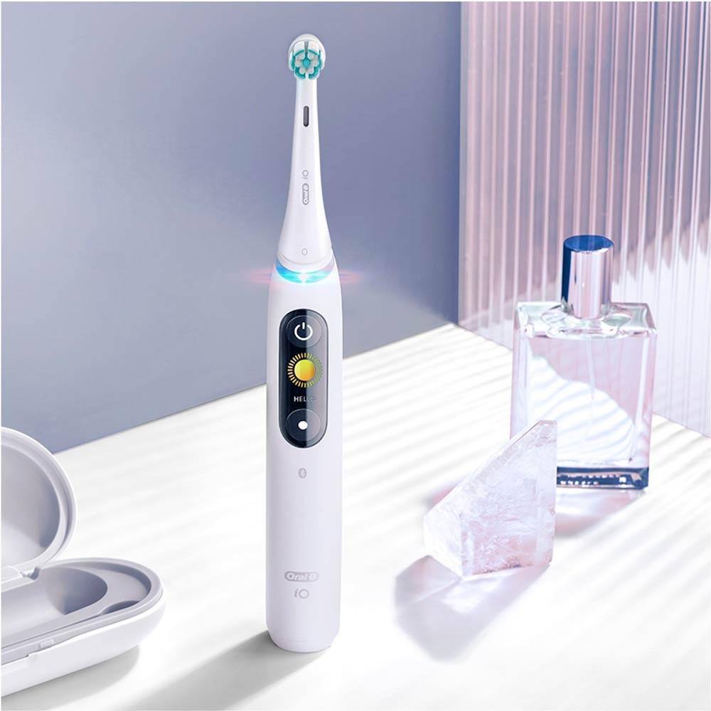Насадки для зубної щітки ORAL-B BRAUN iO Gentle Care White 2 шт (4210201343646) Колір білий