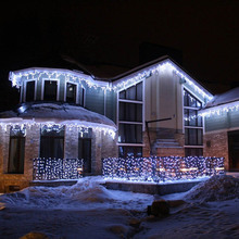 Світлодіодна гірлянда COLORWAY Бахрома 192LED 6 x 0.6 м Cold White (CW-GOF-192L66VCW)