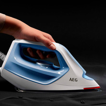 Утюг с парогенератором AEG Delicate 7000 Denim Blue (ST7-1-2DB)