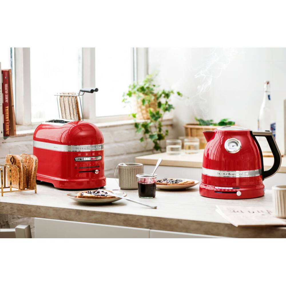 В Україні Тостер KITCHENAID Artisan Червоний (5KMT2204EER)