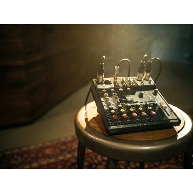 Внешний вид Микшер SOUNDCRAFT Notepad-8FX (5085984EU)