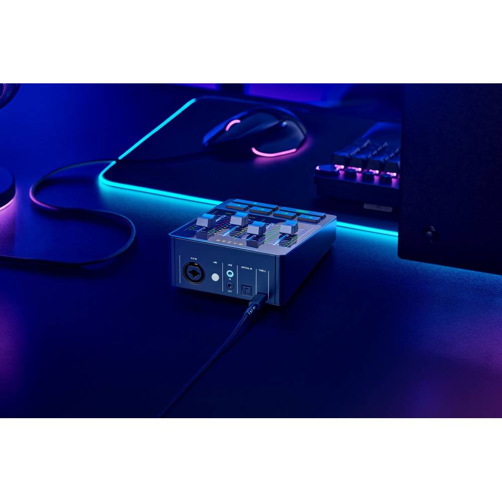 Фото Мікшер RAZER Audio Mixer (RZ19-03860100-R3M1)