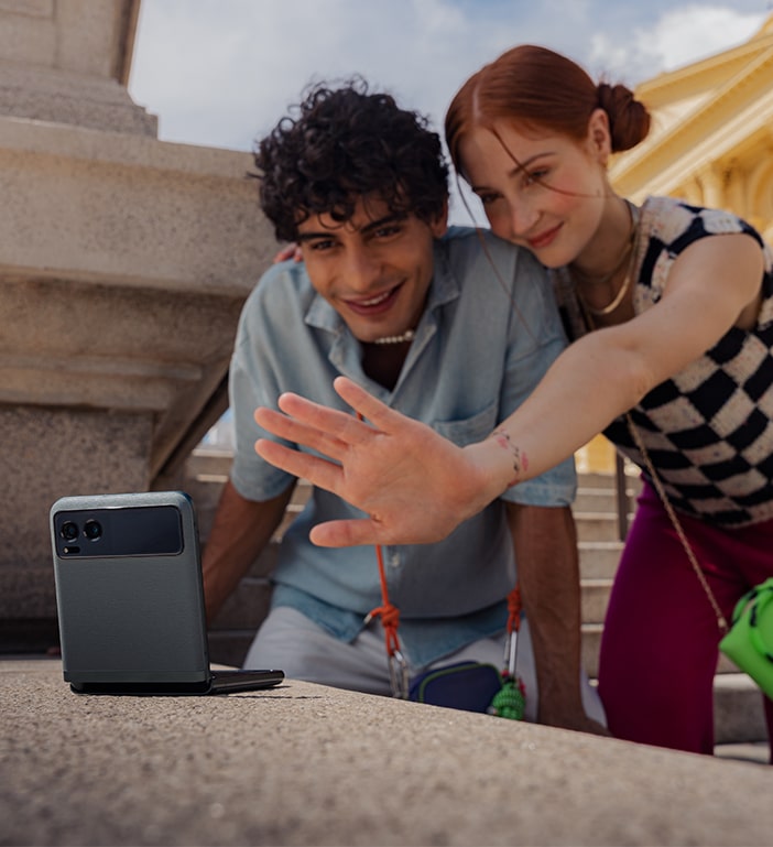 image3 moto razr40